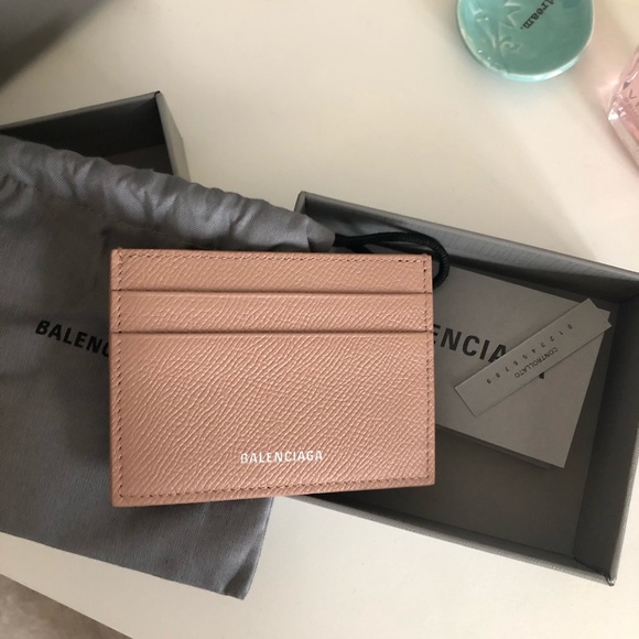 Sold $300 - Picture 5 of 7